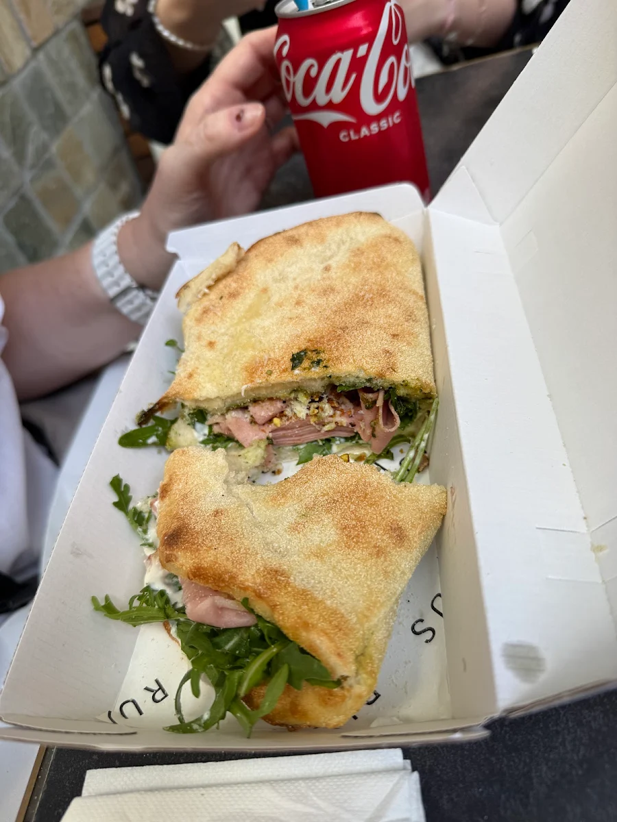 Food & drink, Tommy Panini