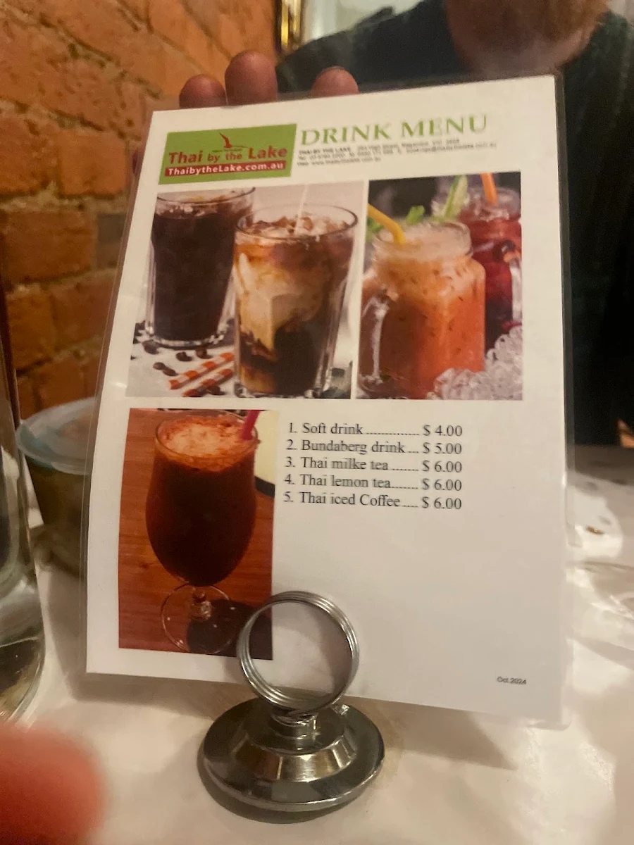 Menu, Thai by the Lake