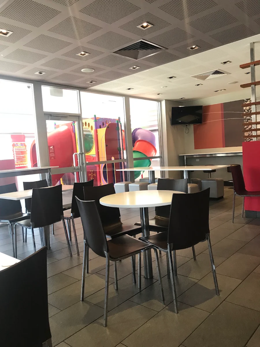 Vibe, McDonald's Falcon