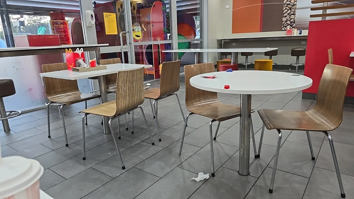 Vibe, McDonald's Falcon