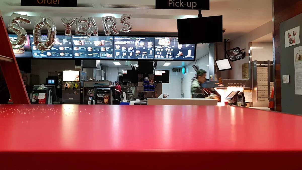 Vibe, McDonald's Falcon