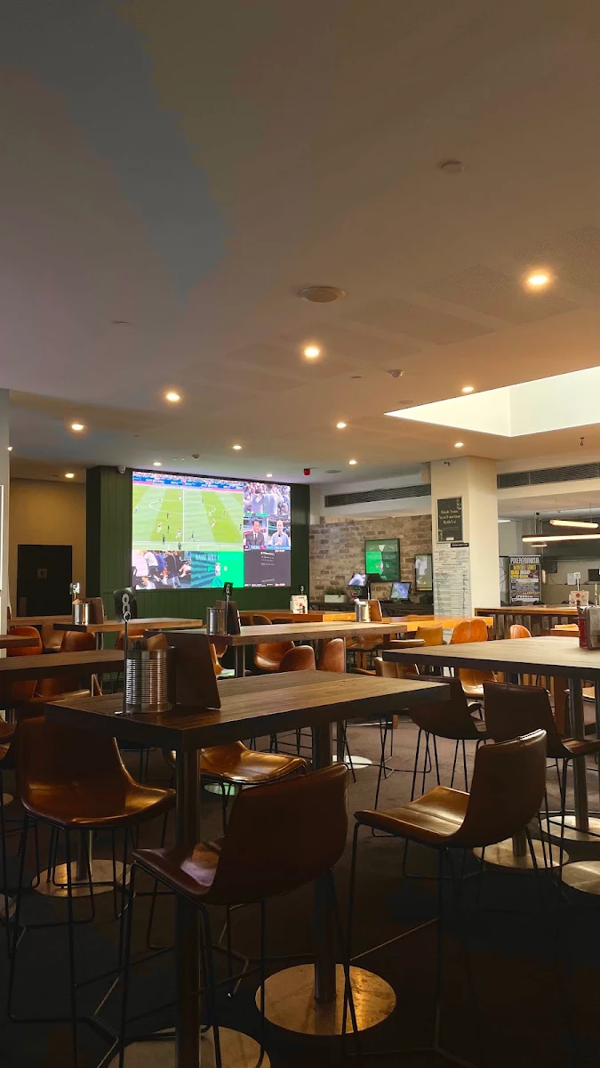 Vibe, Banksia Hotel