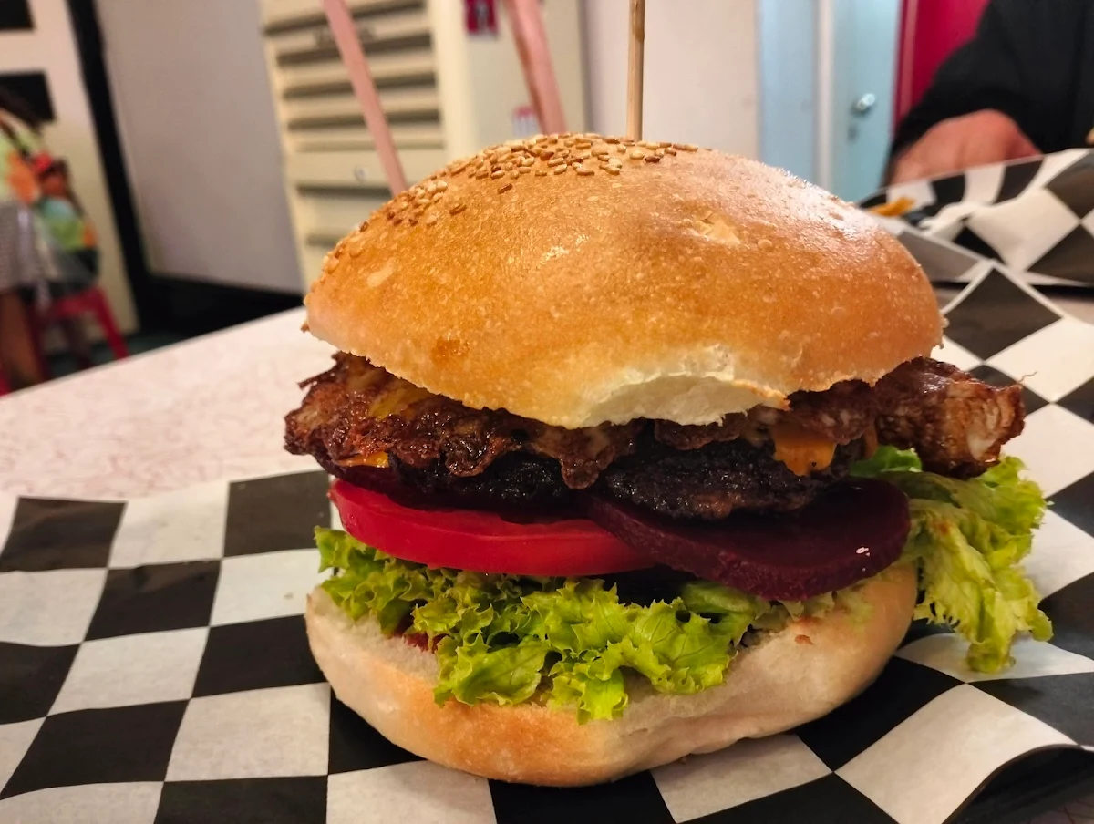 Food & drink, Kustom Burgers Thornbury