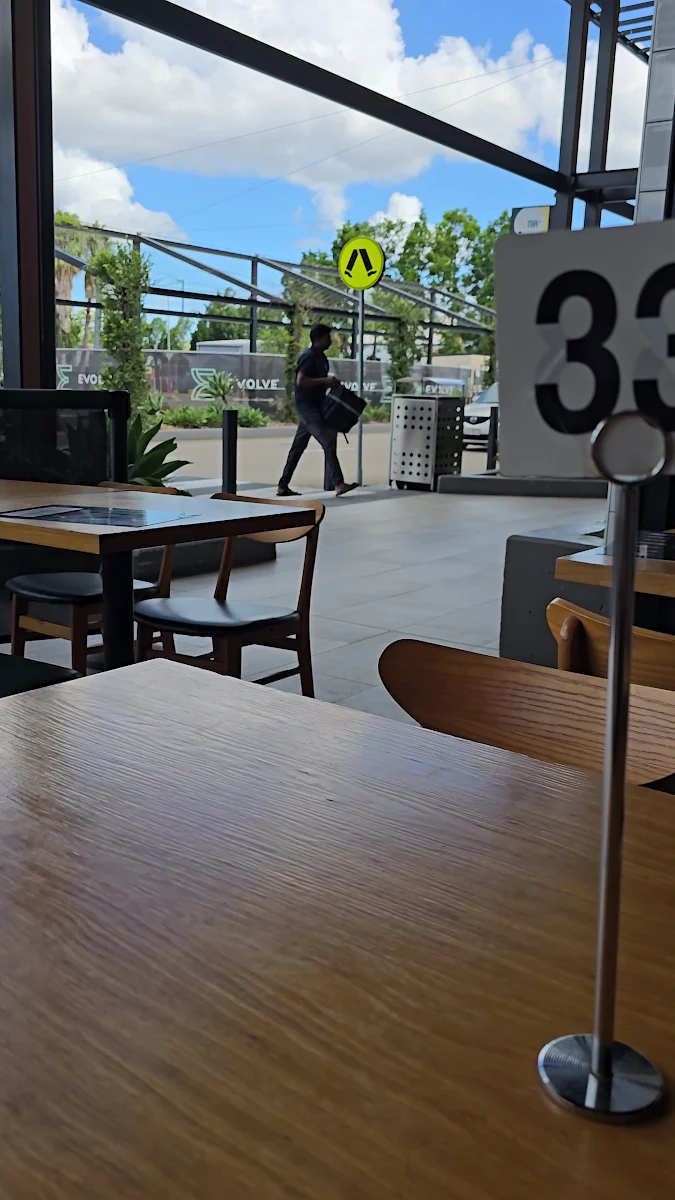Vibe, Noodle Street Jindalee
