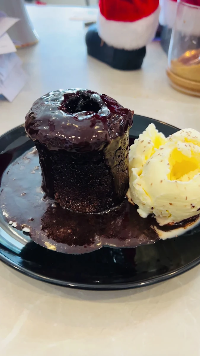 Food & drink, Harry’s coffee shop
