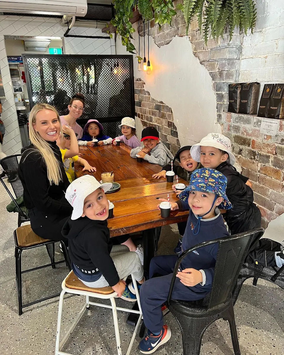 Vibe, CAV & CO. Cafe