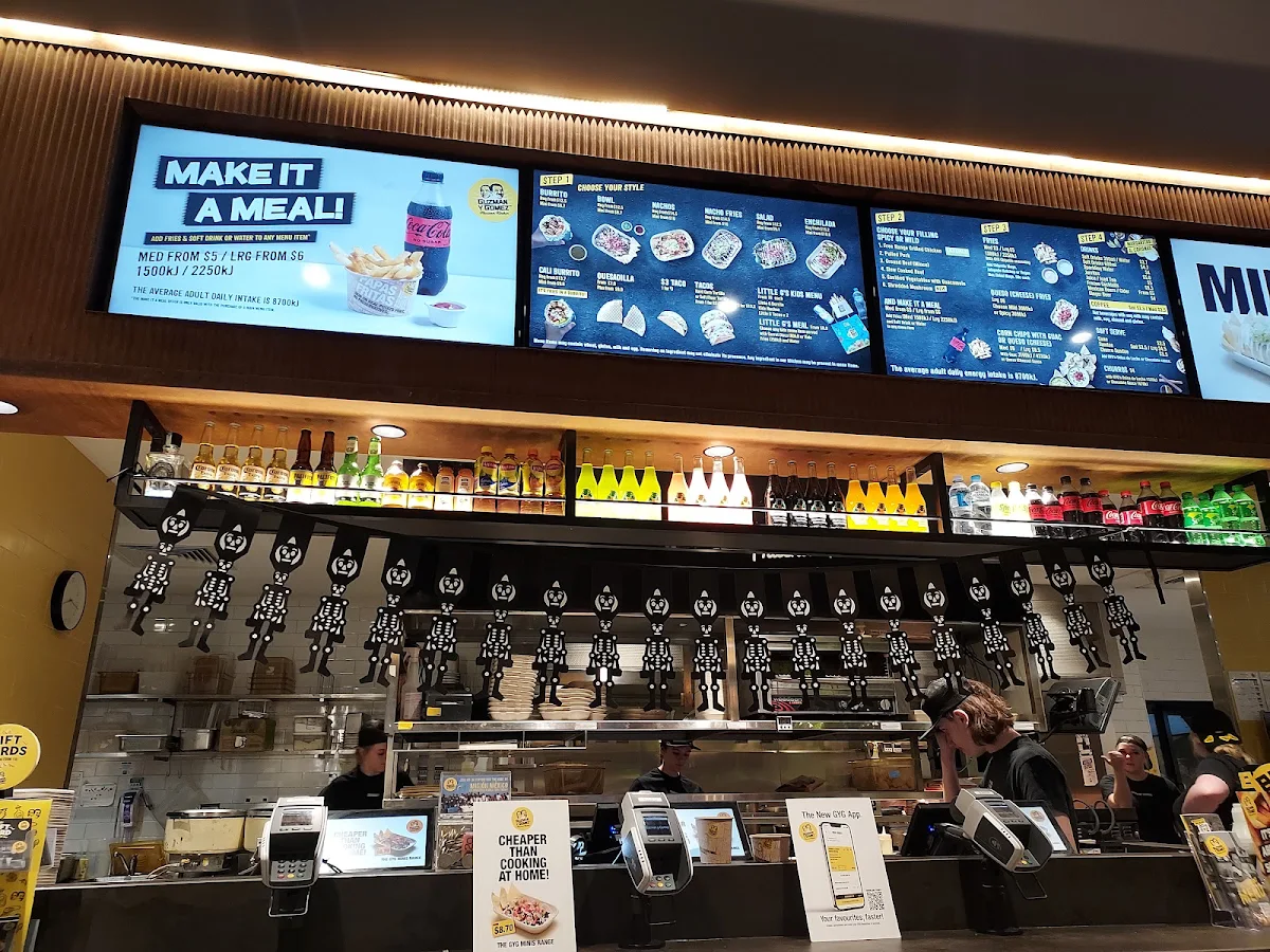 Menu, Guzman y Gomez - Birtinya