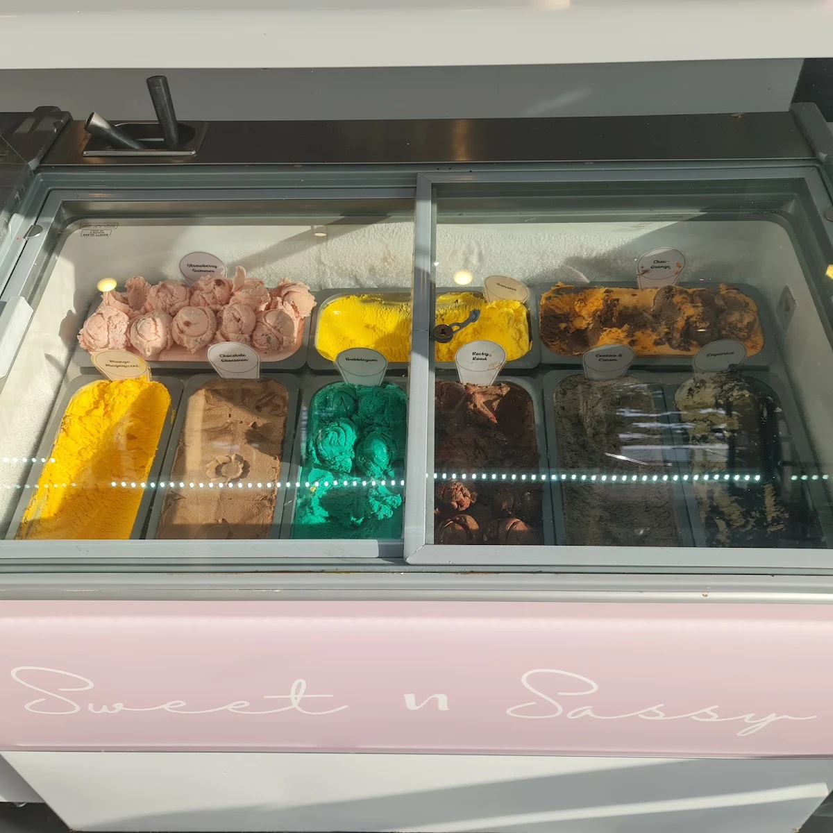 Vibe, Sweet n Sassy- Speciality Drinks & Desserts