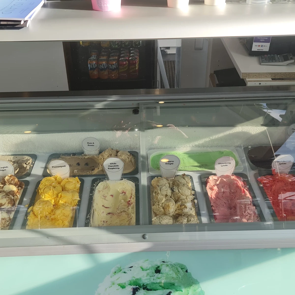 Vibe, Sweet n Sassy- Speciality Drinks & Desserts