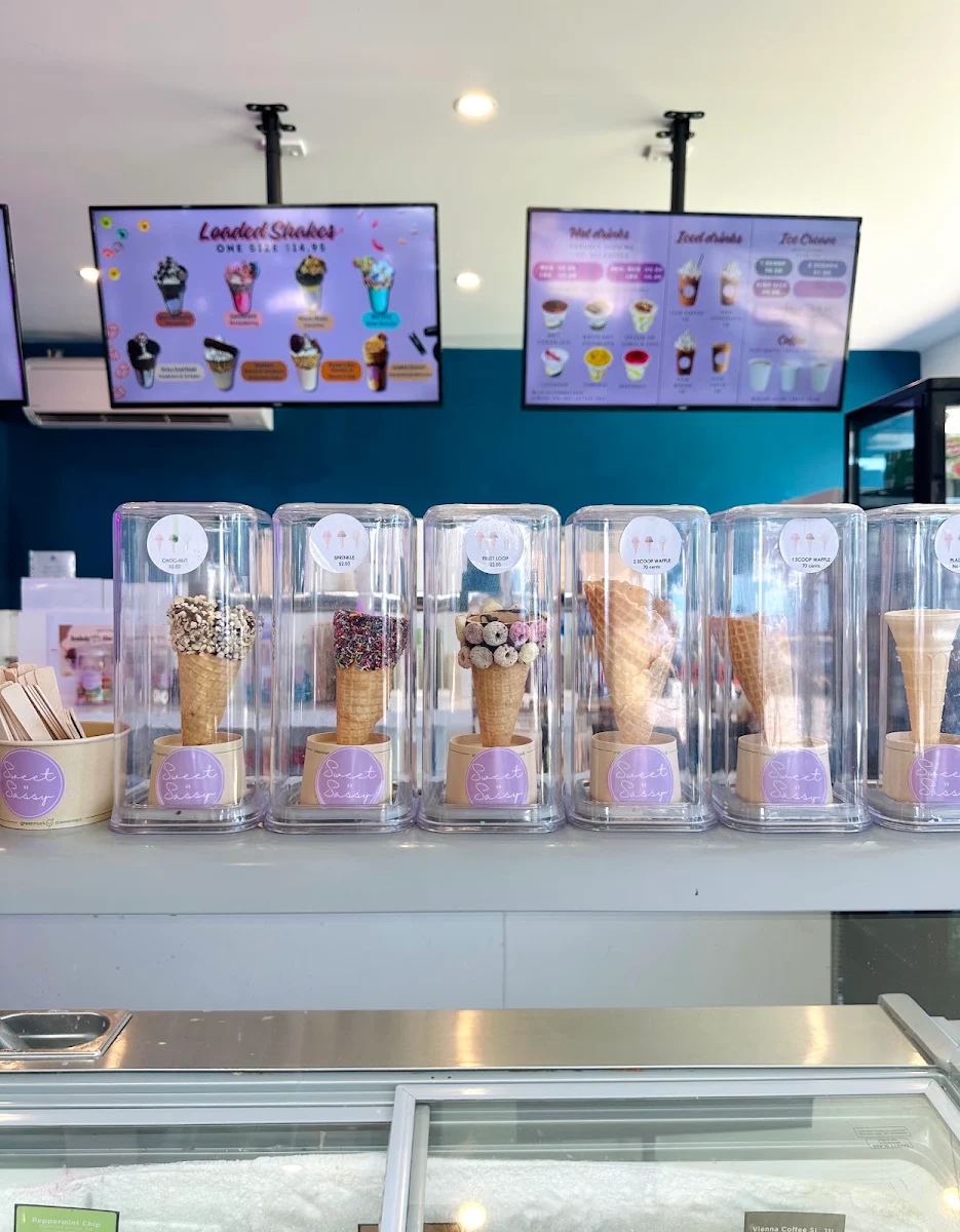 Vibe, Sweet n Sassy- Speciality Drinks & Desserts