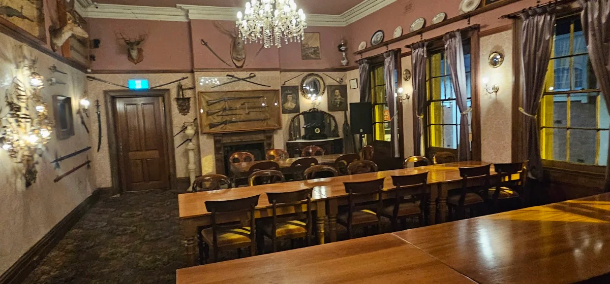 Vibe, Stockman’s Restaurant