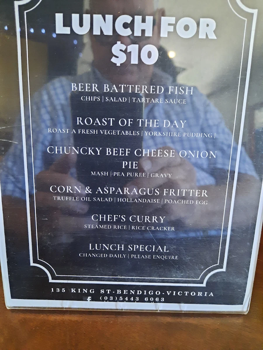 Menu, Golden Vine Hotel