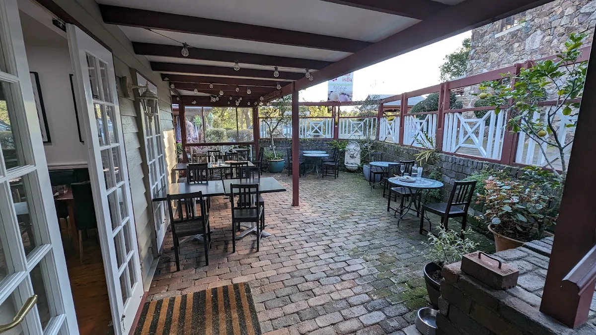 Vibe, Fiorio & Co - French Bistro and Bar