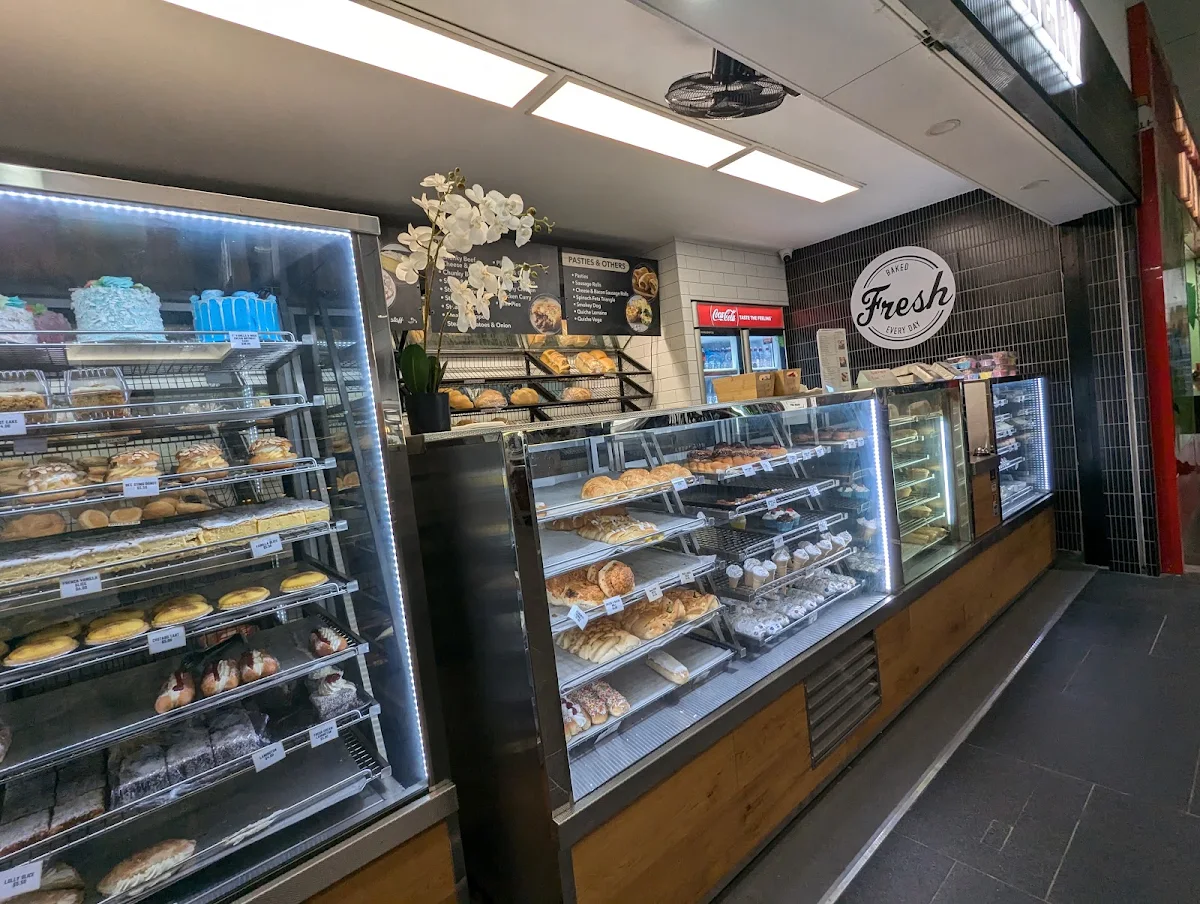 Vibe, DIMO Bakery