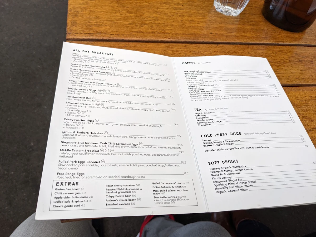 Menu, Lux Foundry