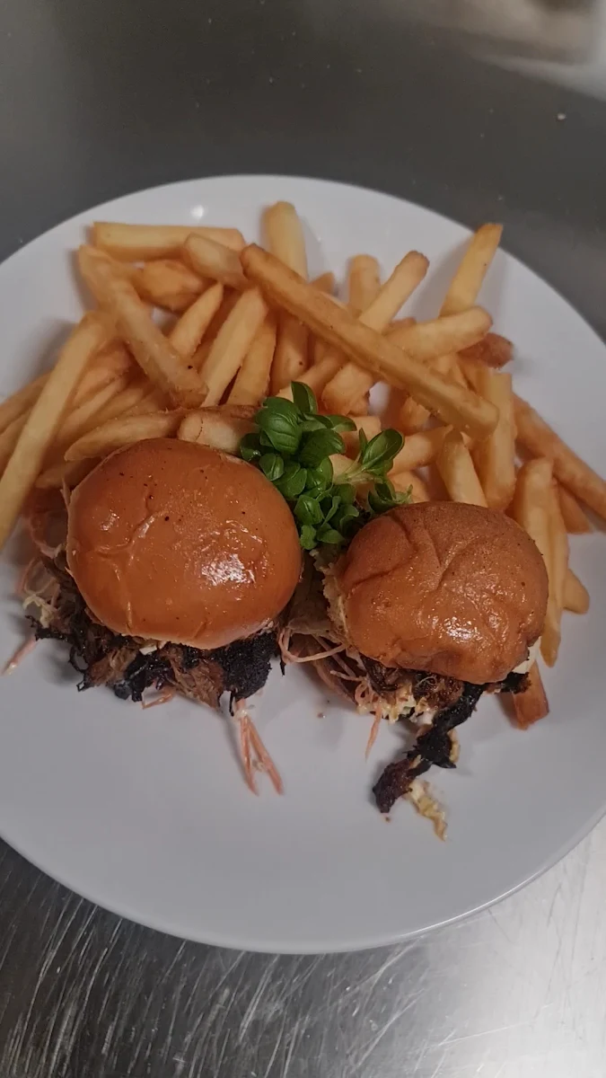 Food & drink, Point of View Cafe