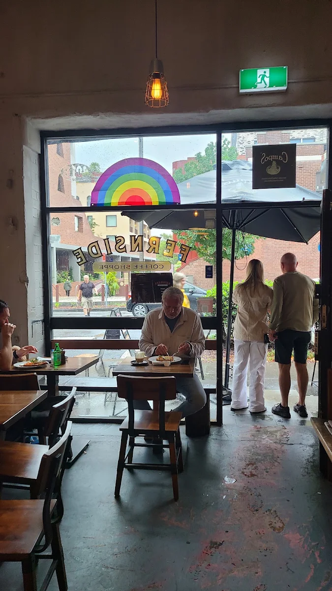 Vibe, Fernside Coffee Shoppe