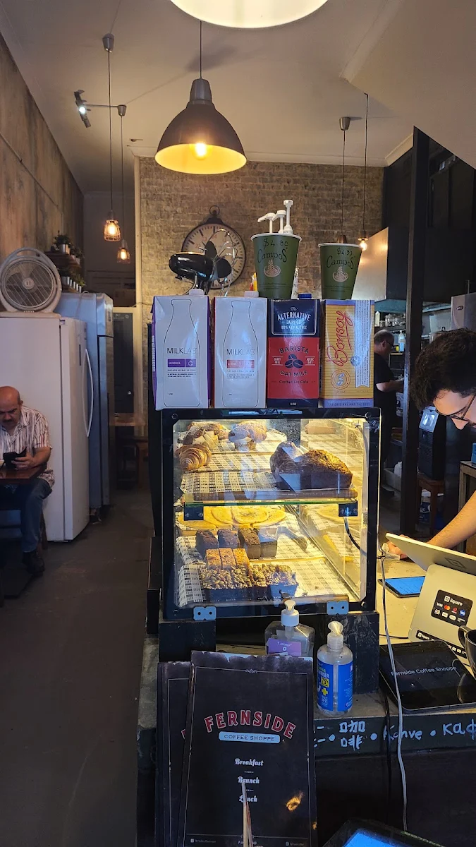 Vibe, Fernside Coffee Shoppe