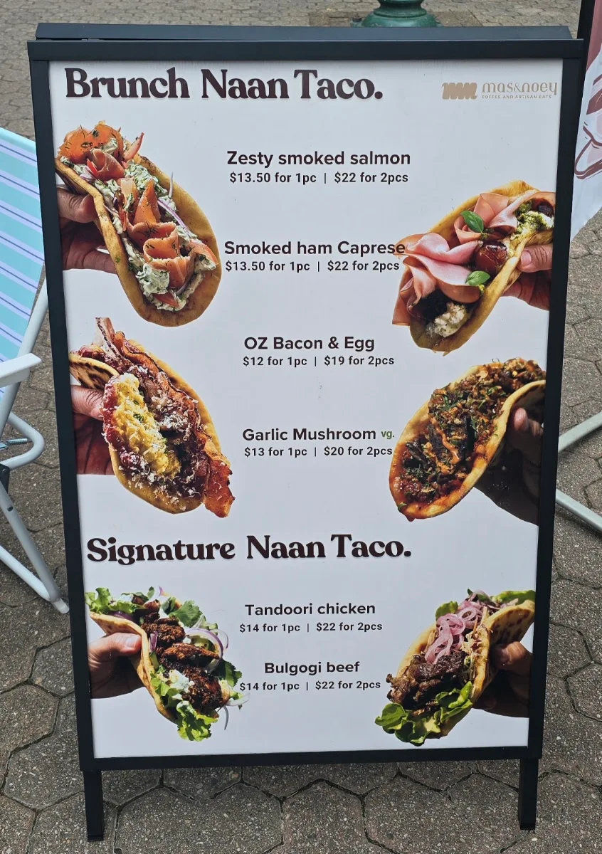 Menu, Mas and Noey