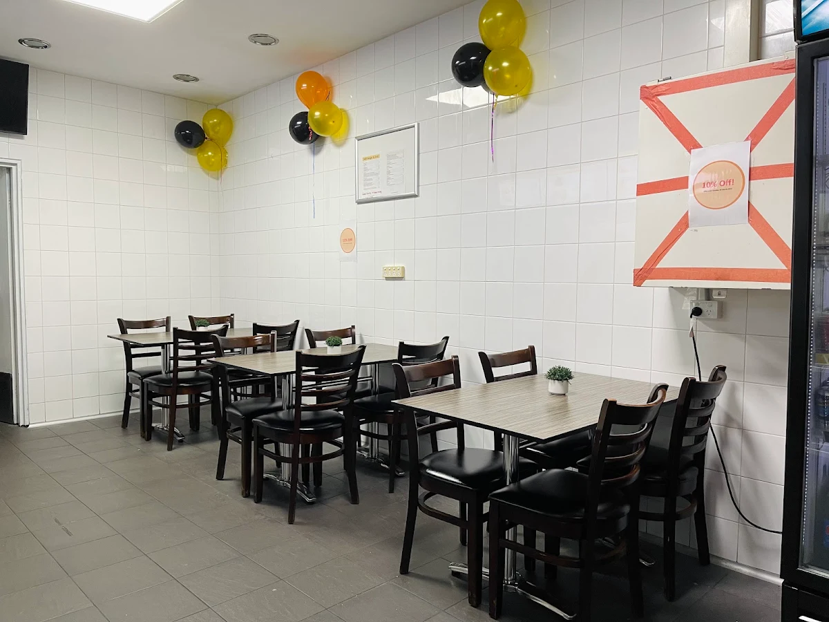 Vibe, MIF Burger & Grill