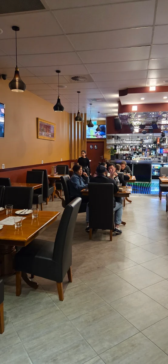 Vibe, Naan Bite