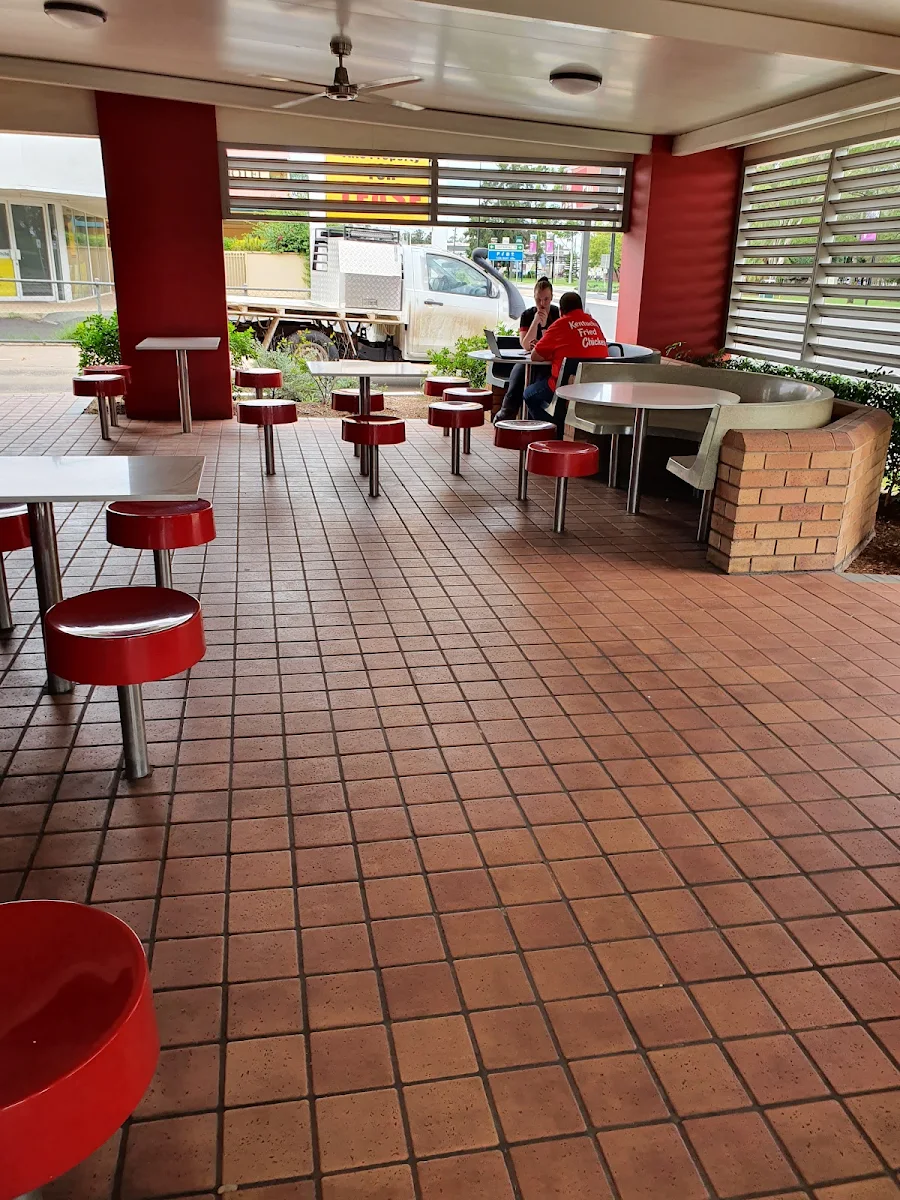 Vibe, KFC Dalby