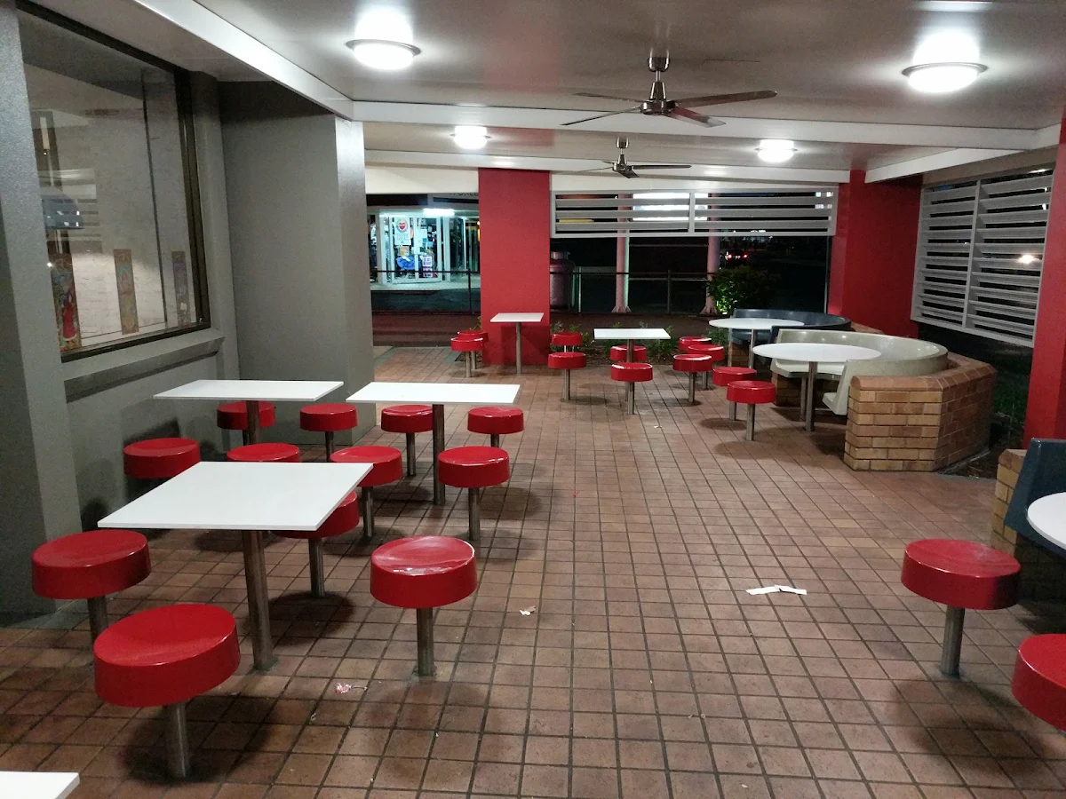 Vibe, KFC Dalby