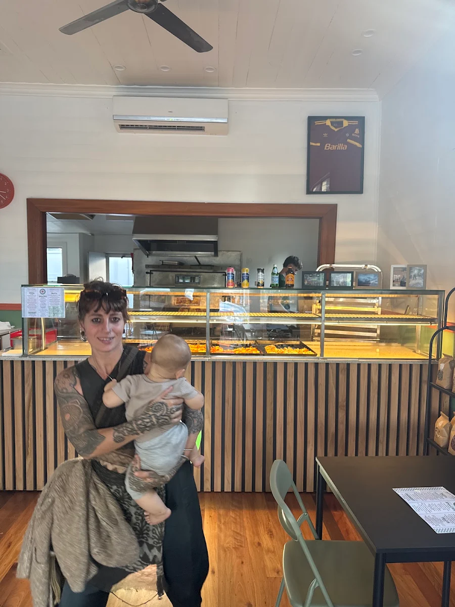 Vibe, Nimbin Pizza & Cucina