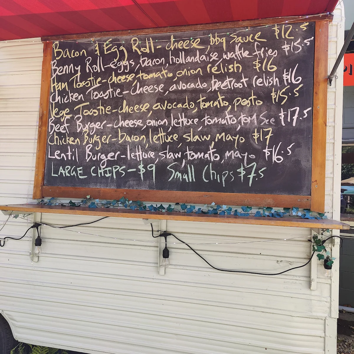 Menu, Eric's at the Malbon