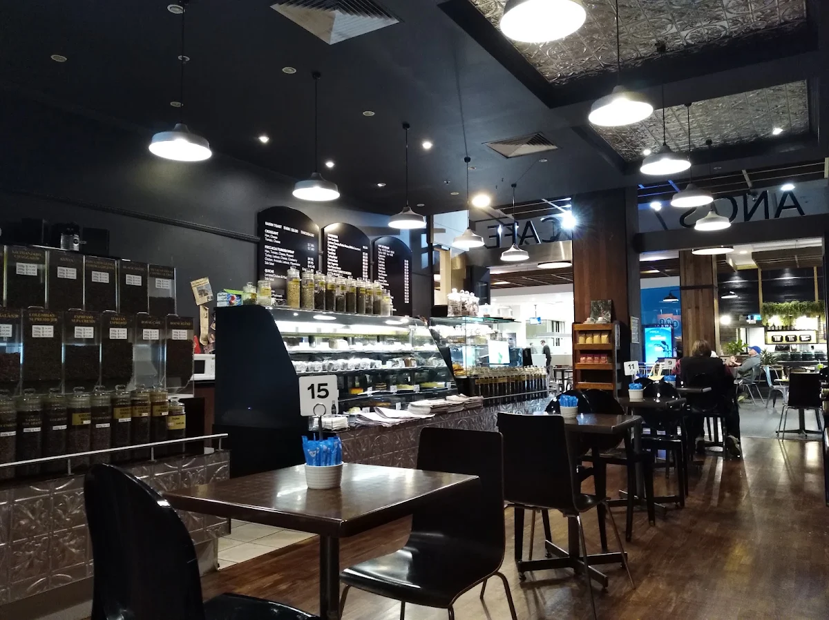 Vibe, Angs Coffee & Special Teas