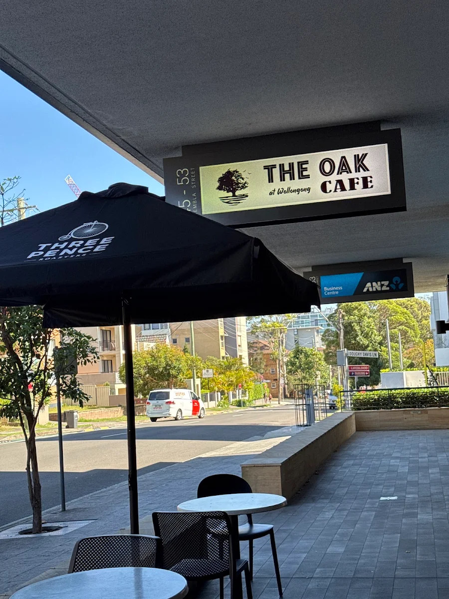 Vibe, The Oak at Wollongong