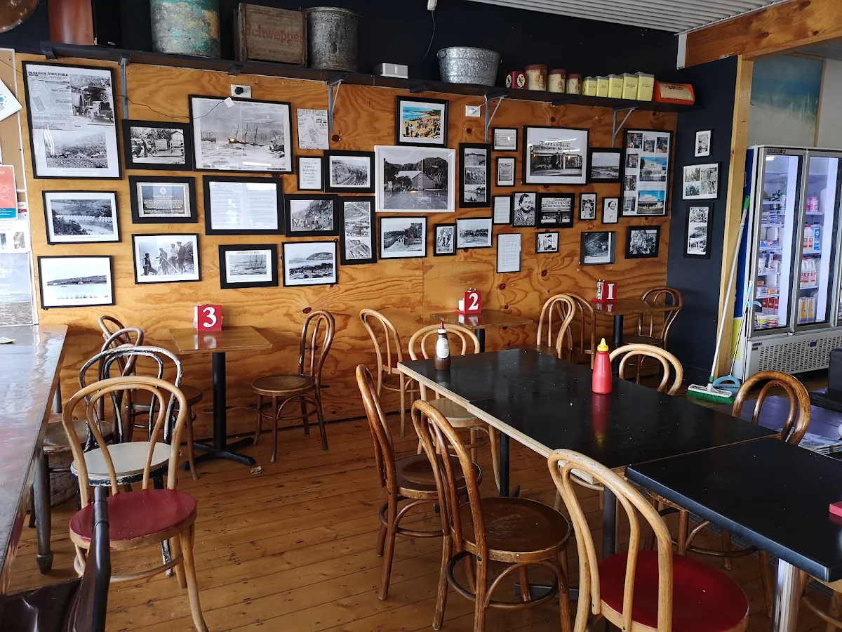 Vibe, Anglesea General Store