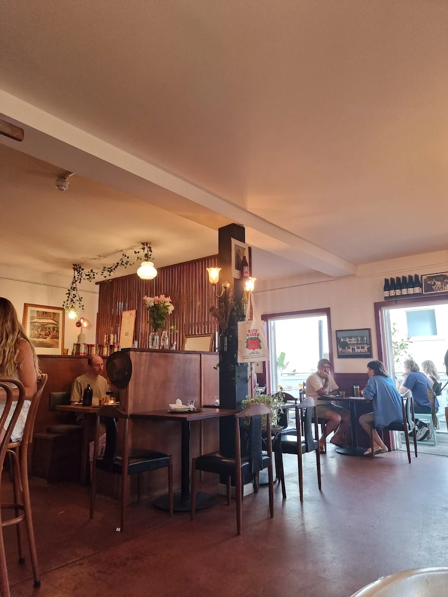 Vibe, Saint Maries
