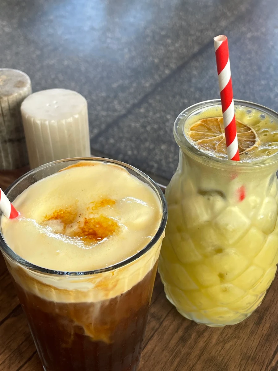 Food & drink, Double Yolk