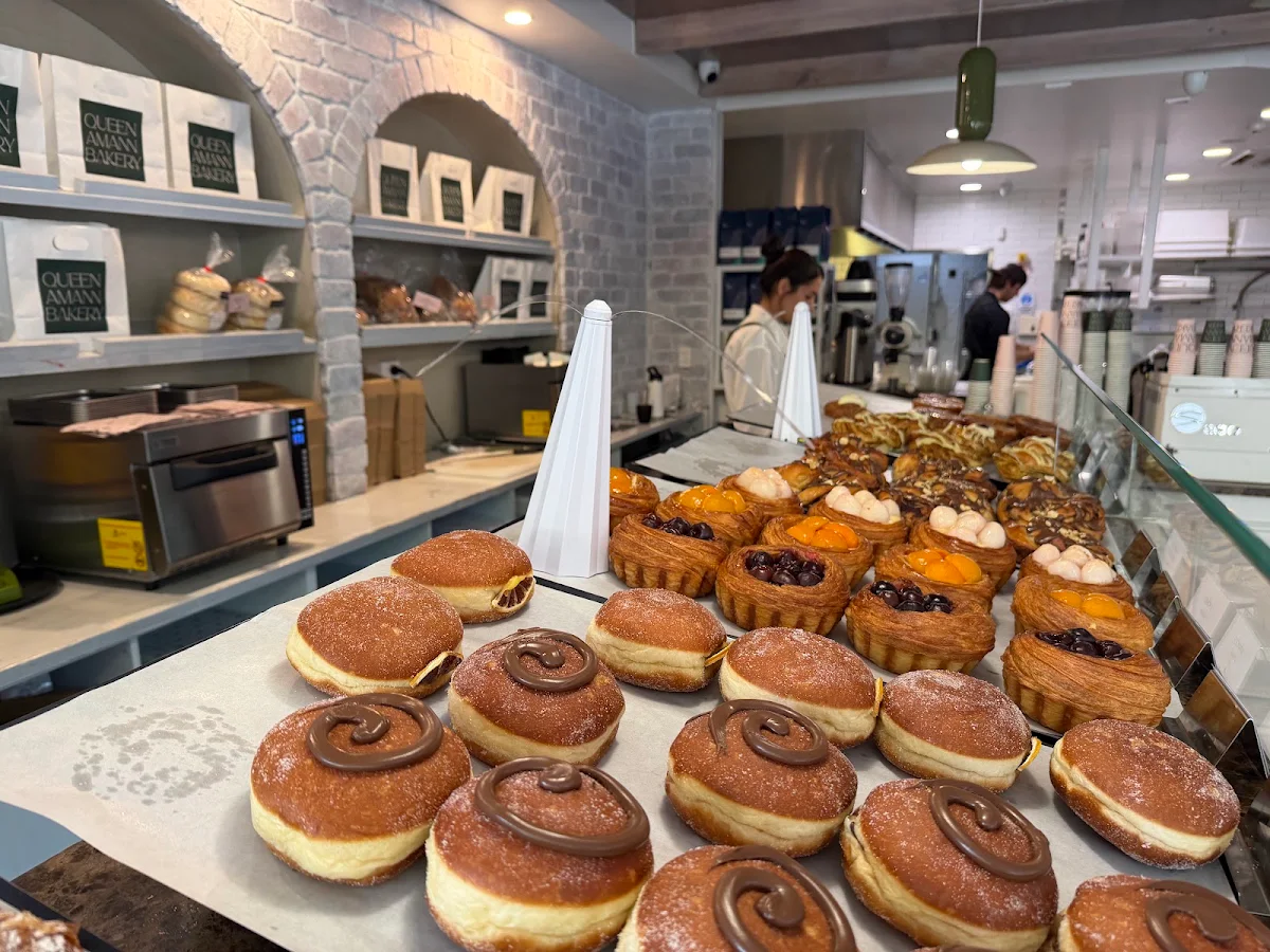 Food & drink, Queen Amann Bakery