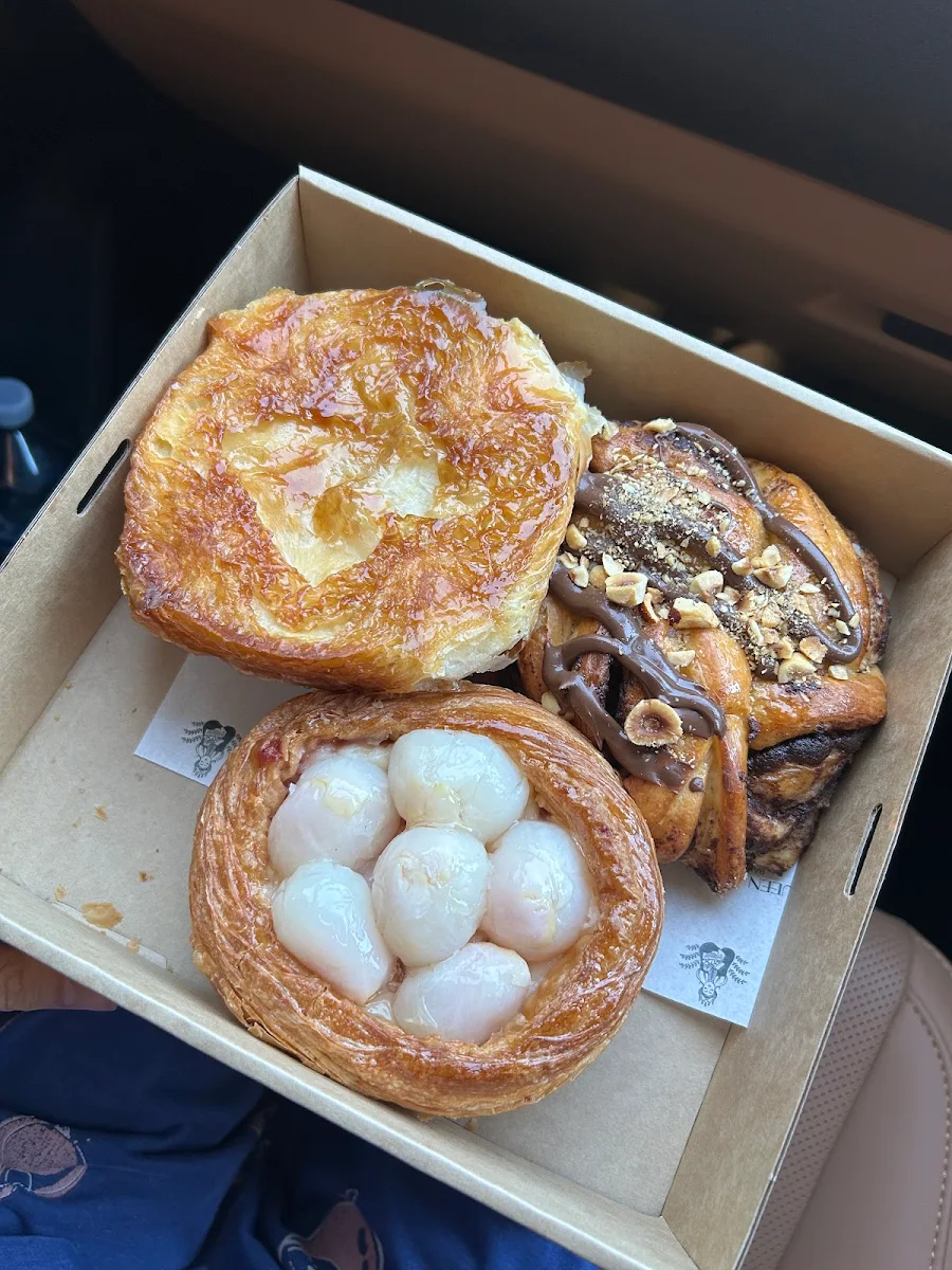 Food & drink, Queen Amann Bakery