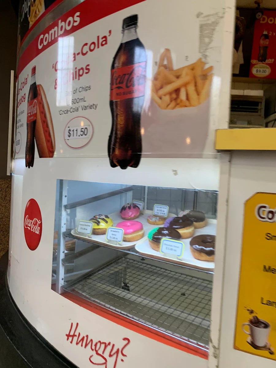 Vibe, Donut Inn