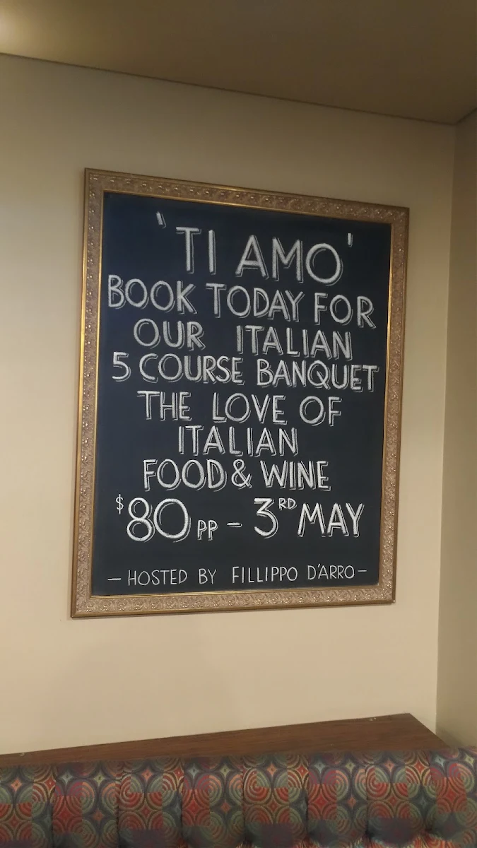 Menu, Waterloo Hotel