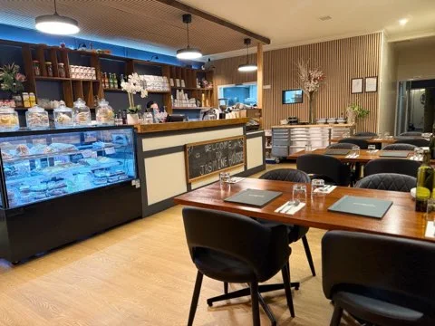 Vibe, Jasmine house Cafe and Thai restaurant