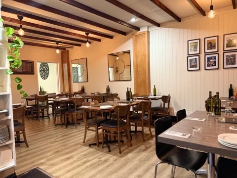 Vibe, Jasmine house Cafe and Thai restaurant