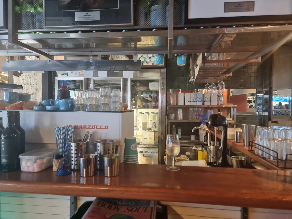 Vibe, Pound Cafe South Yarra