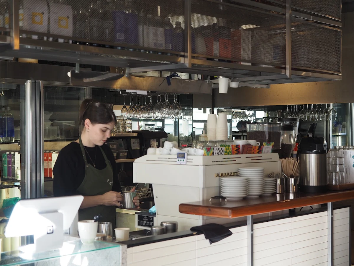 Vibe, Pound Cafe South Yarra