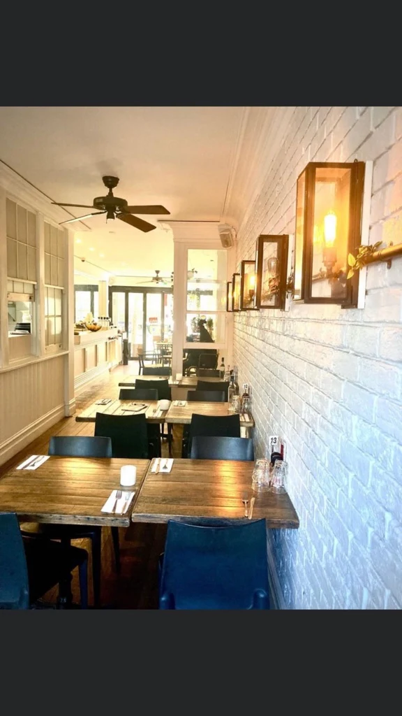 Vibe, Mammas Bar & Kitchen
