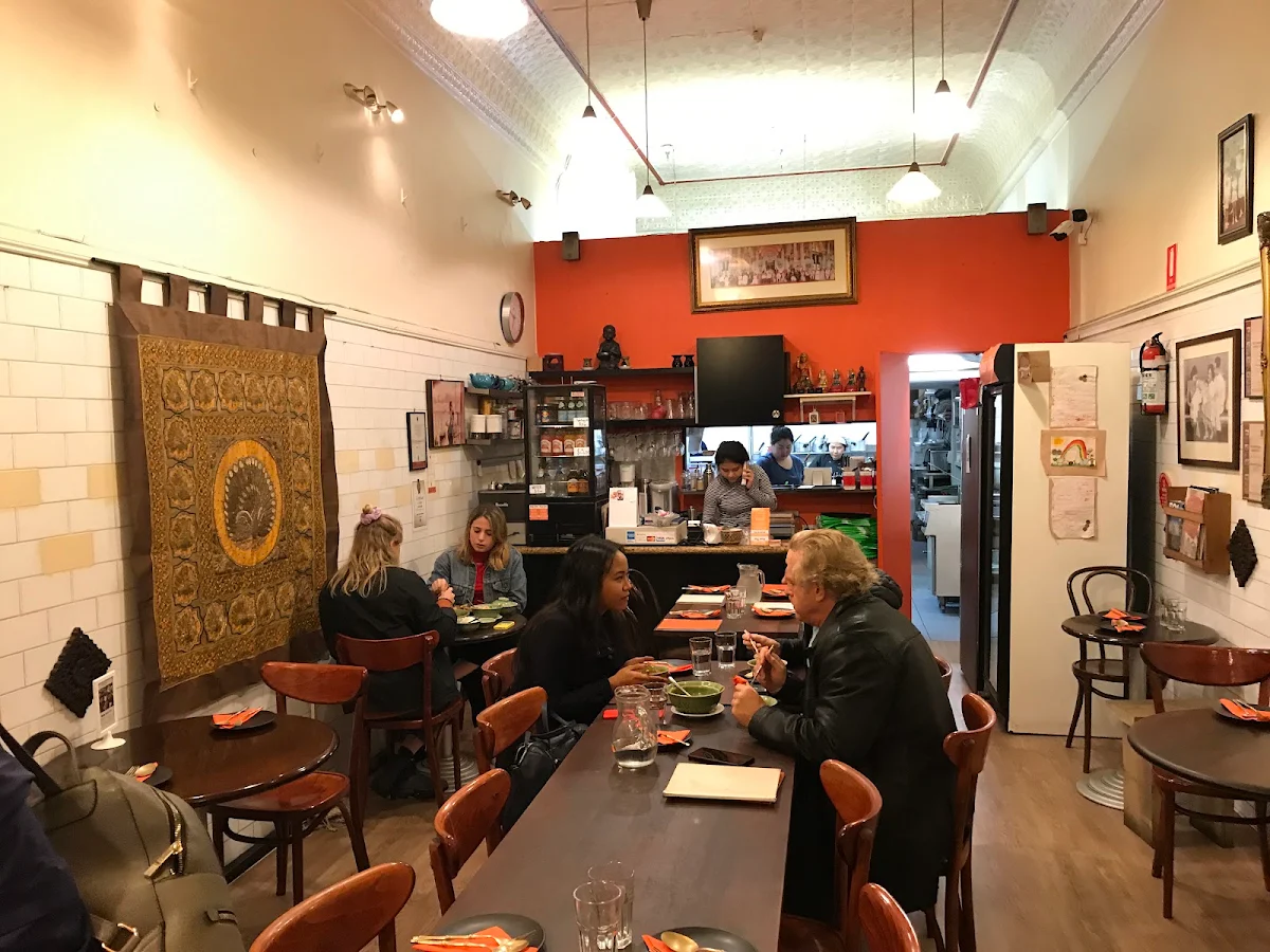 Vibe, Khun Thai Restaurant
