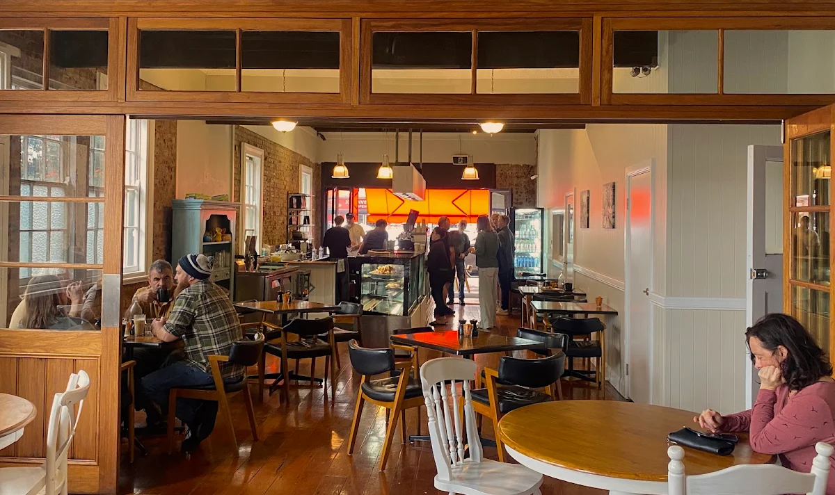 Vibe, The Richmond Cafe