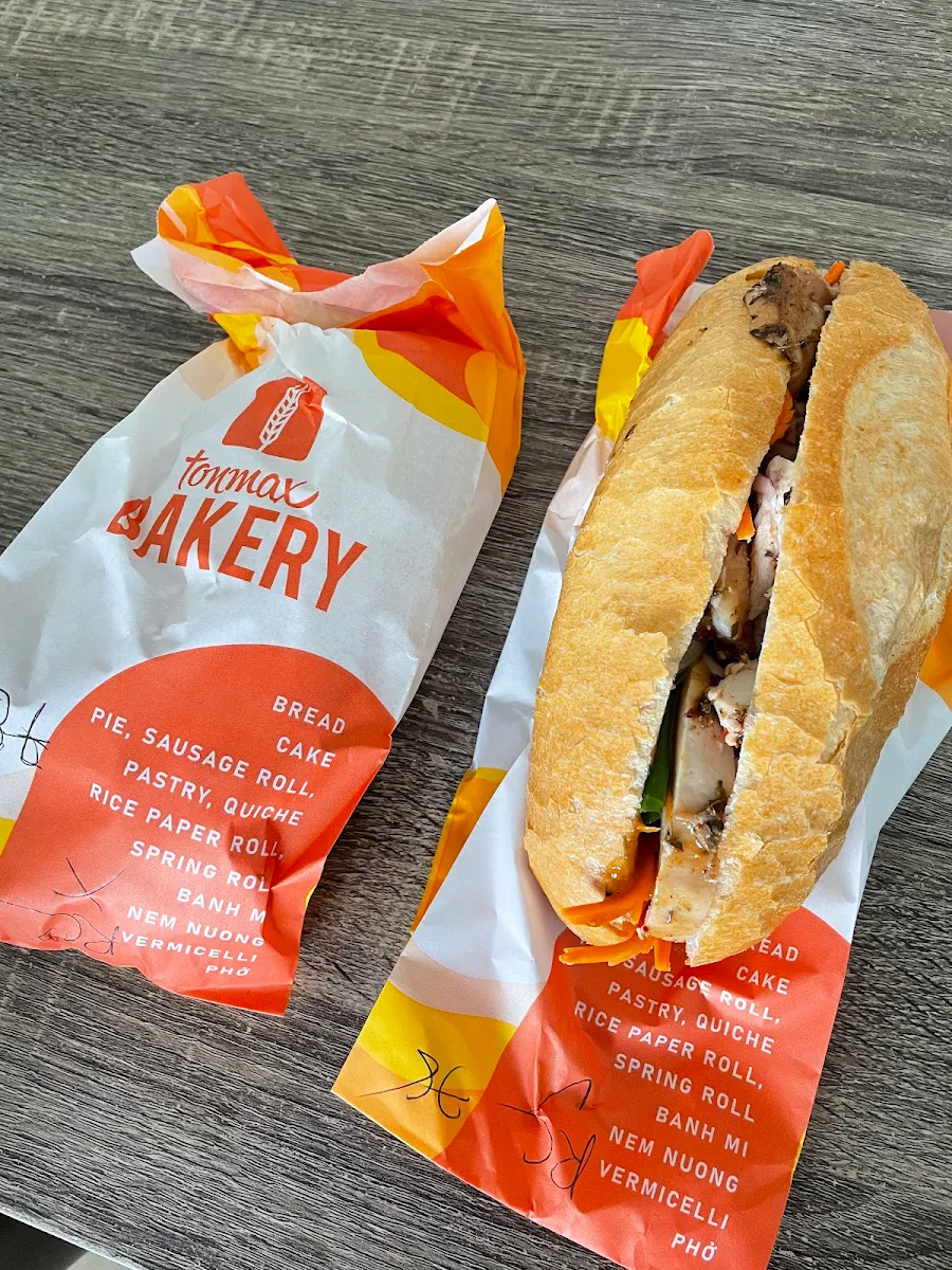 Menu, Tonmax Bakery