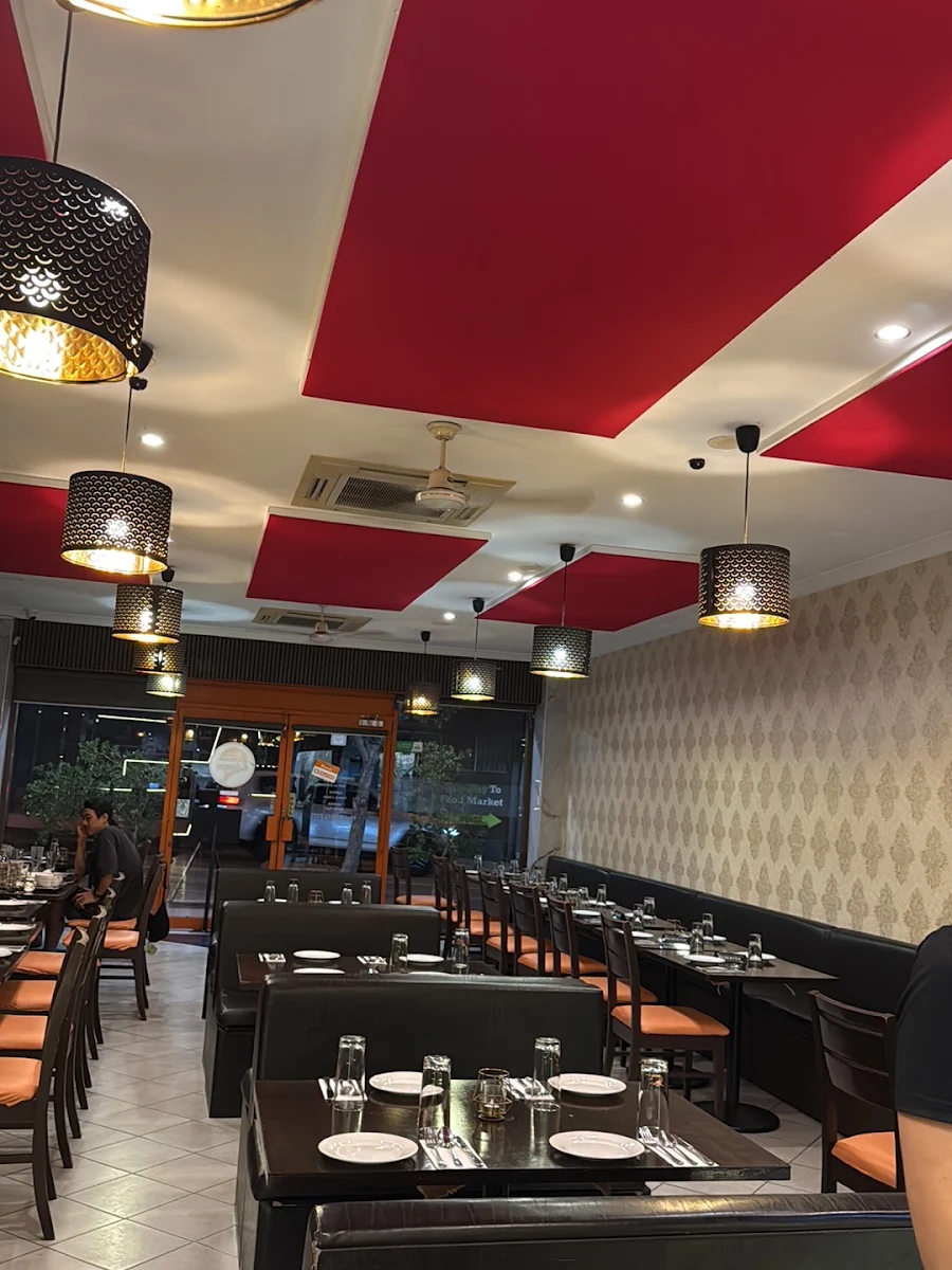 Vibe, Khanna Indian Restaurant