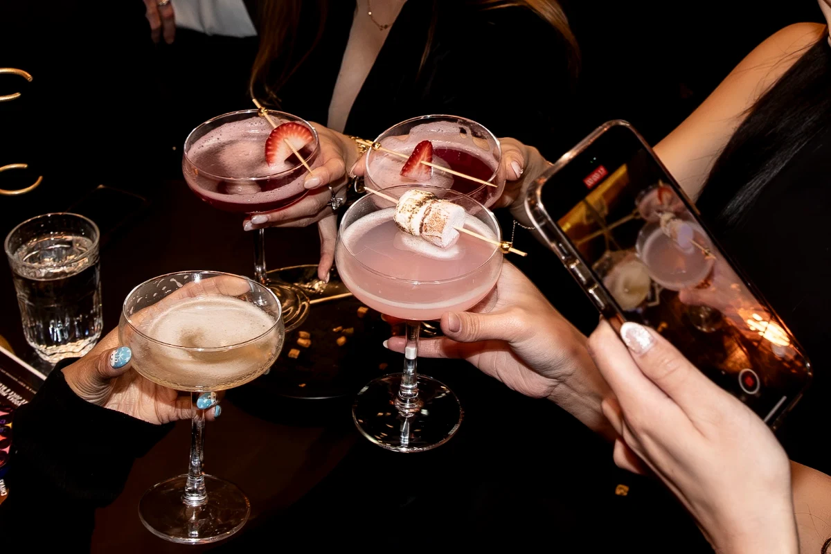Food & drink, Golden Goose Cocktail Bar