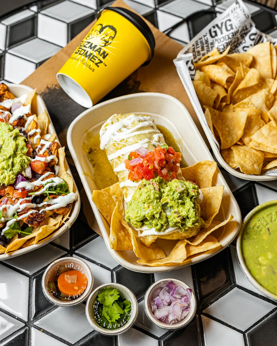 Food & drink, Guzman y Gomez - Kirrawee