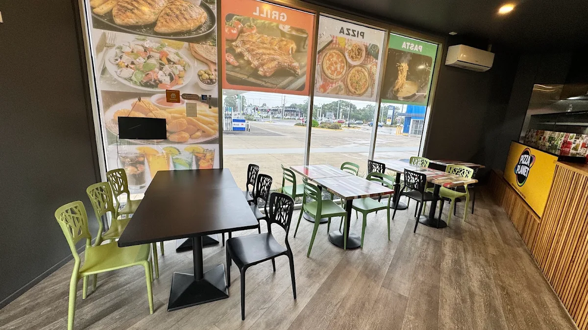 Vibe, Pizza Planet Melton